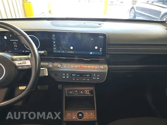 2024 Hyundai Kona Electric SEL - miniatura 11