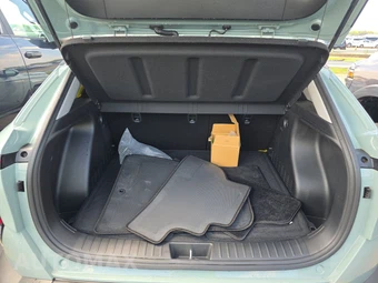 2024 Hyundai Kona Electric SEL - miniatura 16
