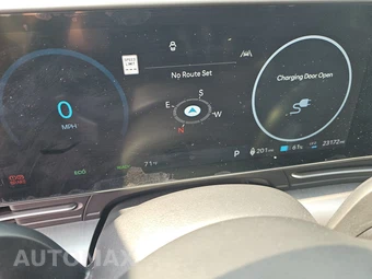 2024 Hyundai Kona Electric SEL - miniatura 12
