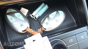 2024 Hyundai Kona Electric SEL - miniatura 18