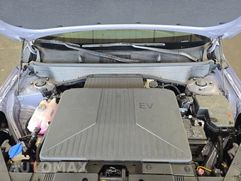 2024 Hyundai Kona Electric SEL - miniatura 15