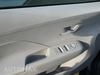 2024 Hyundai Kona Electric SEL - miniatura 9