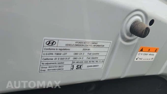 2024 Hyundai Kona Limited - miniatura 17