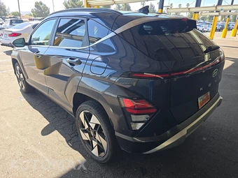 2024 Hyundai Kona Limited - miniatura 6
