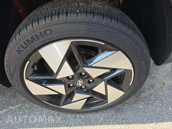 2024 Hyundai Kona Limited - miniatura 21