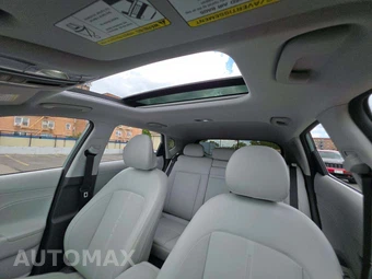 2024 Hyundai Kona Limited - miniatura 8