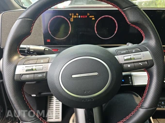 2024 Hyundai Kona N Line - miniatura 10