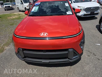 2024 Hyundai Kona SE - miniatura 2