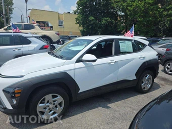 2024 Hyundai Kona SE