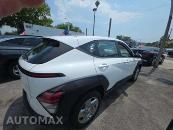 2024 Hyundai Kona SE - miniatura 3