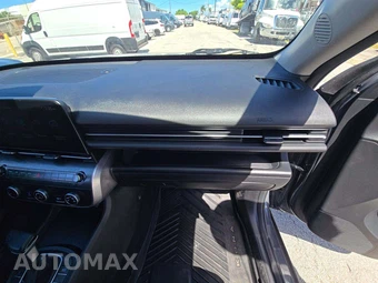 2024 Hyundai Kona SE - miniatura 16