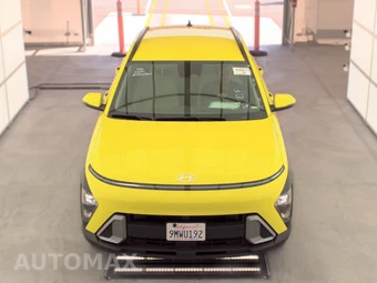 2024 Hyundai Kona SEL - miniatura 2