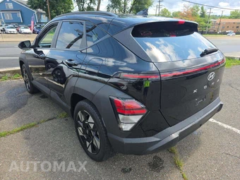 2024 Hyundai Kona SEL - miniatura 2