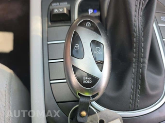 2024 Hyundai Kona SEL - miniatura 8