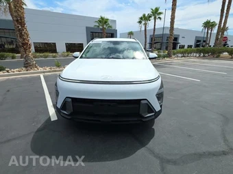 2024 Hyundai Kona SEL - miniatura 2