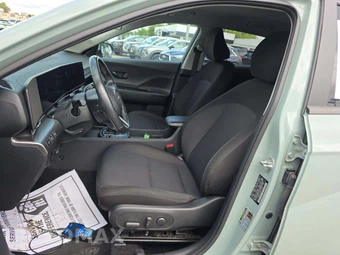 2024 Hyundai Kona SEL - miniatura 3