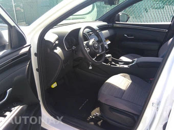 2024 Hyundai Santa Cruz SE - miniatura 3