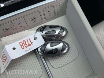 2024 Hyundai Santa Fe Calligraphy - miniatura 8