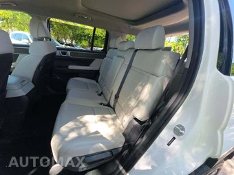 2024 Hyundai Santa Fe Limited - miniatura 7