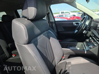 2024 Hyundai Santa Fe XRT - miniatura 8