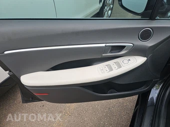 2024 Hyundai Sonata SEL - miniatura 9