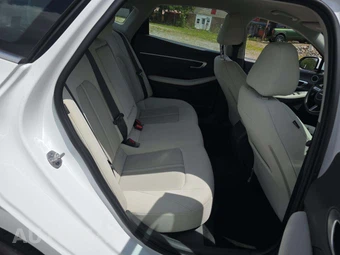 2024 Hyundai Sonata SEL - miniatura 13