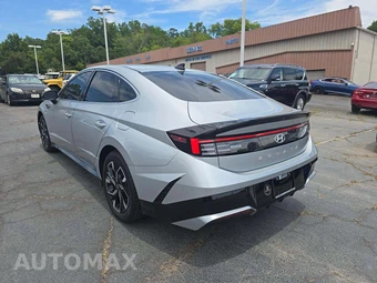 2024 Hyundai Sonata SEL - miniatura 2