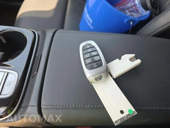 2024 Hyundai Tucson Hybrid Limited - miniatura 8