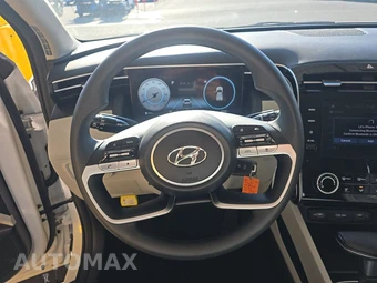 2024 Hyundai Tucson SE - miniatura 10