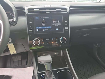 2024 Hyundai Tucson SE - miniatura 10