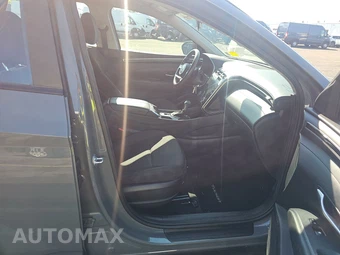 2024 Hyundai Tucson SE - miniatura 8