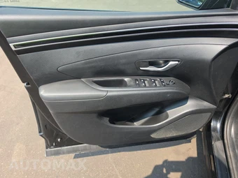 2024 Hyundai Tucson SE - miniatura 9