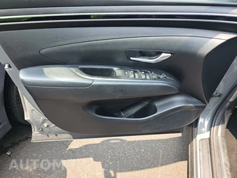 2024 Hyundai Tucson SE - miniatura 9