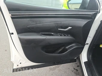 2024 Hyundai Tucson SE - miniatura 9