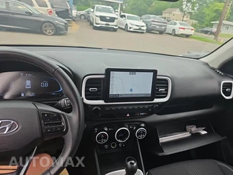 2024 Hyundai Venue Limited - miniatura 14
