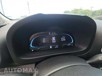 2024 Hyundai Venue Limited - miniatura 9