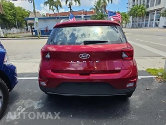 2024 Hyundai Venue Limited - miniatura 5