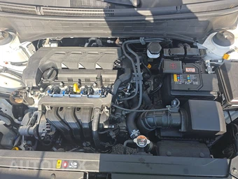 2024 Hyundai Venue Limited - miniatura 16