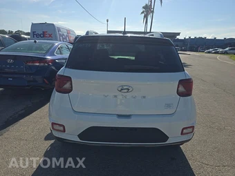 2024 Hyundai Venue Limited - miniatura 5