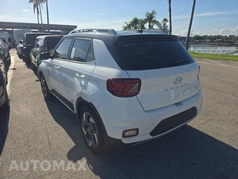 2024 Hyundai Venue Limited - miniatura 6