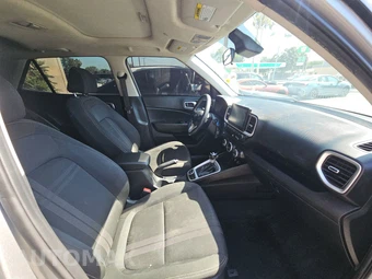 2024 Hyundai Venue SEL – miniatura 8