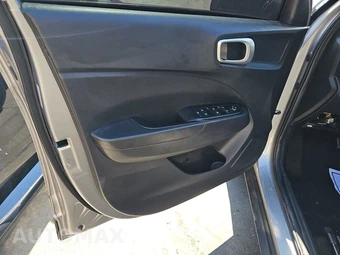 2024 Hyundai Venue SEL – miniatura 9