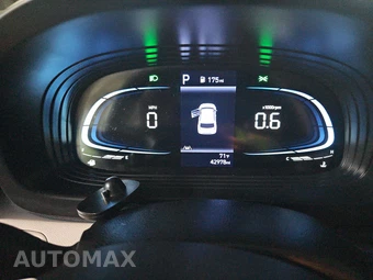 2024 Hyundai Venue SEL – miniatura 12