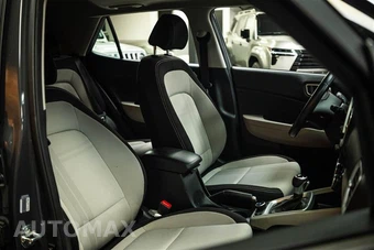 2024 Hyundai Venue SEL - miniatura 13
