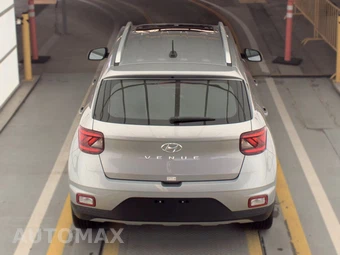 2024 Hyundai Venue SEL - miniatura 5