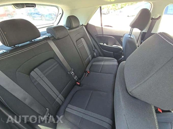 2024 Hyundai Venue SEL – miniatura 16