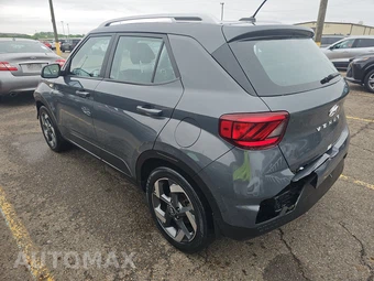 2024 Hyundai Venue SEL – miniatura 6