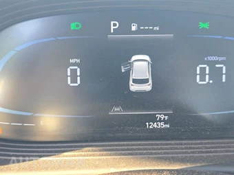 2024 Hyundai Venue SEL - miniatura 12