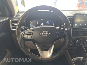 2024 Hyundai Venue SEL - miniatura 10