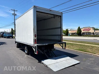 2024 Isuzu NRR Base – miniatura 8